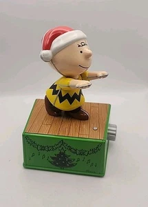 Hallmark Peanuts Christmas Dance Party Charlie Brown Motion Dancing Music Works - Picture 1 of 7