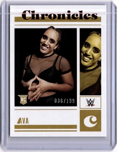 Ava 2023 Panini Chronicles WWE Red #77 WWE NXT #036/199 - Foto 1 di 2