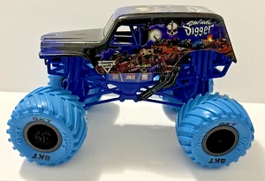 Monster Jam Son uva Digger Monster Truck - Picture 1 of 6
