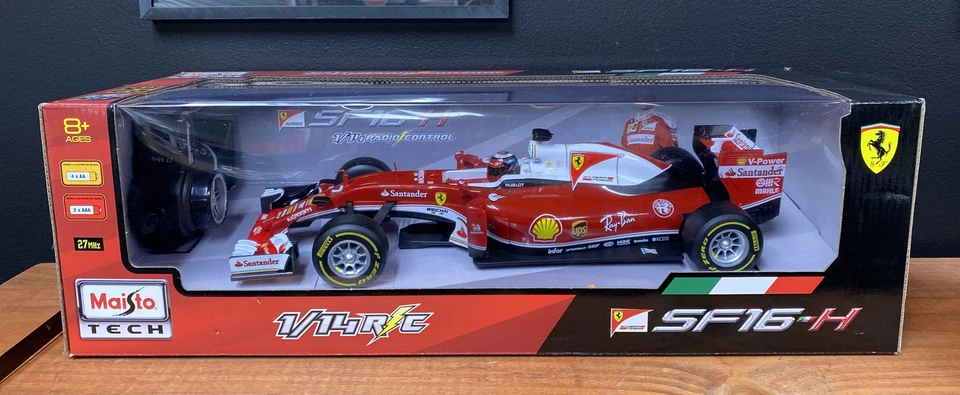 Maisto 1/14 Scale Radio Control Ferrari F1 SF16-H RC Car Kimi Raikkonen Iceman - Image 1 of 4