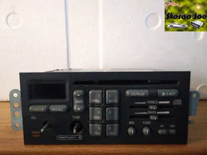 96-02 Pontiac Grand Am Prix CD Radio OEM * 09390762 * - Picture 1 of 2