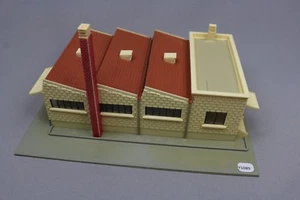Y1089 Jouef 1014 maquette train Ho 1:87 usine moderne cheminée brique assemblé - Imagen 1 de 6