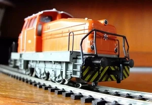 Marklin 3144 HO gauge Henschel V10 diesel loco in red/orange TGOJ livery - Picture 1 of 11