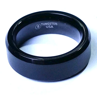 Alianza de boda negra de tungsteno EE. UU. acabado satinado bordes pulidos centrales talla 8 Foto 1 de 2