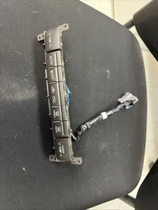 2003-2009 LEXUS GX470 DASH HVAC AC HEATER CLIMATE CONTROL SWITCH OEM 655944-0070 - Picture 1 of 3