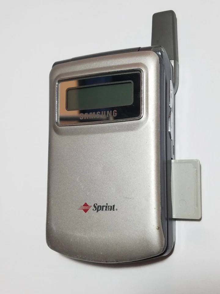 Raro De Colección Coleccionistas Sprint PCS Samsung SCH-i600 1ª PDA Conjunto de Película Abatible Teléfono Foto 1 de 4