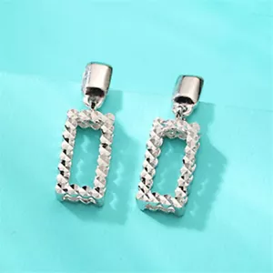 Pure Pt950 Platinum 950 Women Gift Lucky Shiny Square Earrings Stud 2.4-2.6g - Picture 1 of 7