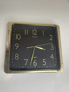 Vintage Seiko Quartz Wall Clock Black / Gold Art Deco Style 1990’s QAF050B - Picture 1 of 21