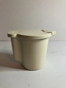 Tupperware Milchkännchen / Orlando Flordia - Bild 1 von 9