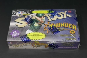 Skybox 1999 Thunder Major League Baseball Cards SEALED BOX - Picture 1 of 8