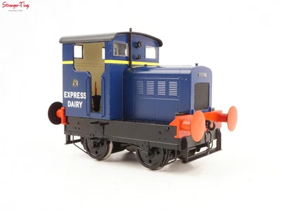 Heljan Ruston & Hornsby 48DS Open Cab Express Dairy Blue 1:43 Scale, O Scale - Image 1 of 4