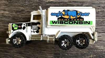Vintage 1981 Matchbox Peterbilt Wisconsin Toy Truck ~ Eagle River Dairy Farm - Image 1 of 4