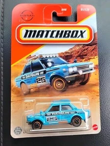 Matchbox '70 Datsun 510 Rally 51/125 Nissan blau - Bild 1 von 1