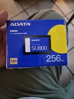 ADATA Ultimate SU800 2.5" 256 GB Serial ATA III TLC - Image 1 of 3