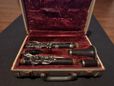 Clarinete La Marque vintage - Para piezas o reparaciones significativas Foto 1 de 4