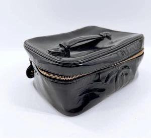 Bolso de tocador CHANEL esmalte negro marca de coco vintage auténtico bolsa de cosméticos bueno - Imagen 1 de 6