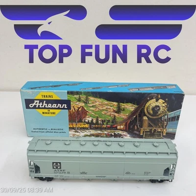 Athearn HO-Gauge 1915 ATSF ACF Center Flow Hopper - Image 1 of 4