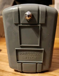 Pressure Switch for Well Pump, 9013 FSG-2 Pressure Control  - Picture 1 of 7