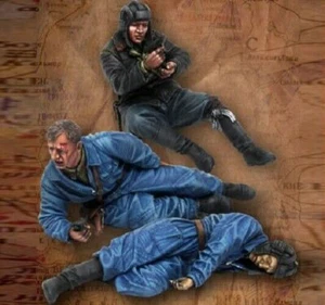 Kit Modelo de Figura de Resina 1/35 Segunda Guerra Mundial Soldados Rusos Tanque Tripulación Herida Sin Pintar - Imagen 1 de 2