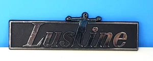 Lustine Woodbridge VA Auto Autohaus Emblem Badge Kunststoff GL417 - Bild 1 von 2