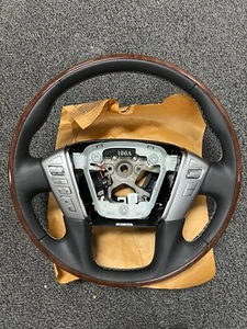 2018 Infiniti QX 80 steering wheel assembly - Picture 1 of 2