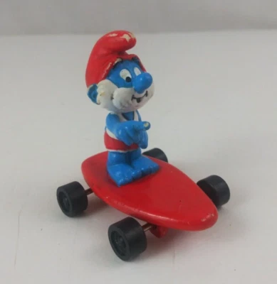 1990 Peyo Los Pitufos Papa Pitufo Rojo Monopatín Hardee's Toy Foto 1 de 4