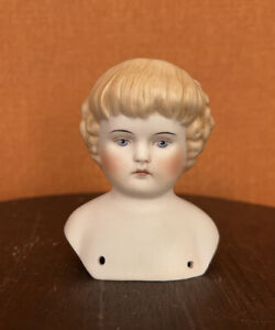 Vintage 1958 Artist Clarmaid Reproduction Antique German Parian Doll Head
