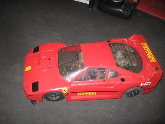 ferrari f40 nitro rc car vintage scala 1-8,mantua?sg? - Immagine 1 di 3