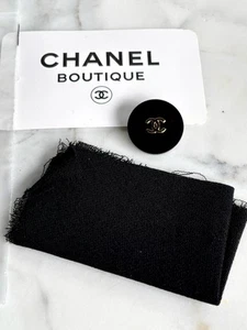 CHANEL 1990s XXL VINTAGE CC BLACK DARK NAVY GOLD CC BUTTON JACKET VEST SET NEW - Picture 1 of 5
