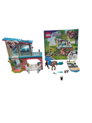 LEGO Friends: Heartlake City Vet Clinic (41446) - COMO ESTÁ, faltan piezas Foto 1 de 4