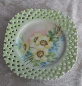 Vintage Hand Painted China Plate - Signed by Artist - With Open Lattice Edging - Picture 1 of 2