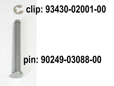 Yamaha NOS 90249-03088 Gas Cap Hinge Pin & 93430-02001 Clip 72 73 DT RD AT CT HT - Imagem 1 de 3