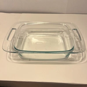 Sartén para hornear Pyrex rectangular 2 cuartos 1,9 L con asas tinte azul transparente EE. UU. 7”x8,75”x3 - Imagen 1 de 11