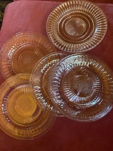 Set of 9 Vintage Pink Depression Glass Etched Salad Plates 7” Round Excellent - Picture 1 of 6