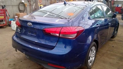 Wheel 15x6 Steel With Fits 11-16 ELANTRA 6692530 - Image 1 of 4