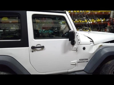 Puerta delantera de pasajero VIN W 6º dígito Jk carrocería blanca PW7 se adapta a 11-18 WRANGLER Foto 1 de 4