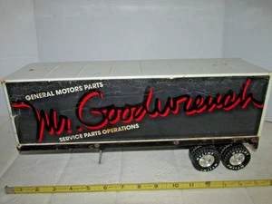 Nylint pressed steel Mr Goodwrench General Motor Parts Semi trailer only USA - Picture 1 of 10