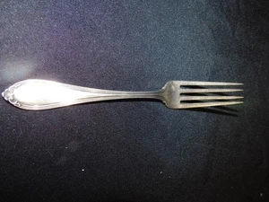 Tenedor de cena Evangeline de Alvin 7" sin monograma esterlina 1907 - Imagen 1 de 4