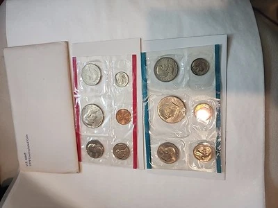 ☆1979P/D/(ERROR) MINT SET Quarters Close AM/FILLED D's/DDO'S/DDR'S/ UNCIRCULATED - Image 1 of 4