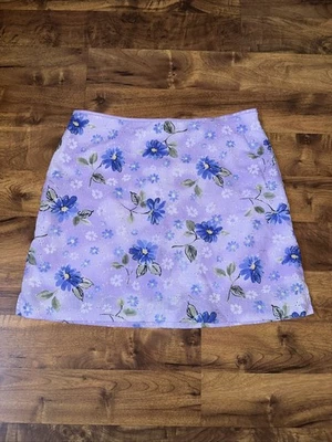 Minifalda para mujer Exact Change púrpura floral ojales 30 pulgadas cintura 17 pulgadas de largo Foto 1 de 4