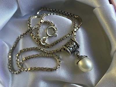 Silver 925 Genuine Pearl Pendant on Sterling 925 Silver Box Chain ~ 10.9g - Image 1 of 4