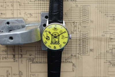 ⌚ Reloj mecánico RAKETA URSR masónico vintage reparado estilo masón visible Foto 1 de 4