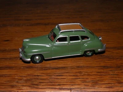Desoto Suburban - Verde - 1946, Oxford Diecast 1/87 Coche Coche Juguete De Colección Foto 1 de 4