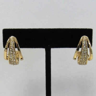 Золотые серьги-кольца со стразами блестящие нарядные - Изображение 1 из 4