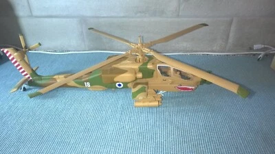 Model Power  1:48  Diecast  Helicopter  AH-64  Apache  Israeli  Camo - Image 1 of 4