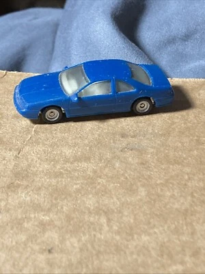 89 Ford Thunderbird SC Monogram 1/87 Scale Diecast - Image 1 of 4