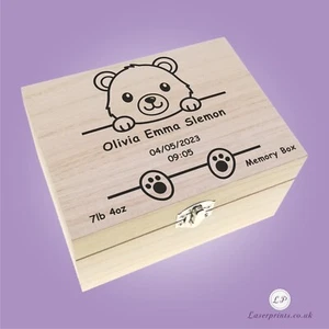 Caja de almacenamiento de madera personalizada artesanal para bebé primer recuerdo niños memoria - Imagen 1 de 13
