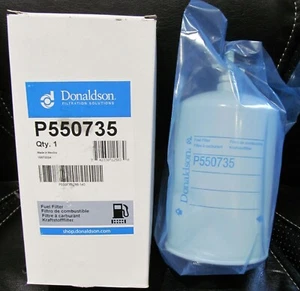 NEW IN BOX Donaldson P550735 Spin On Fuel Filter Water Separator - Picture 1 of 4