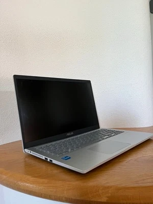 computer portatile asus  - Immagine 1 di 3