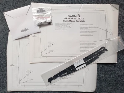 Garmin Flush Mount for GPSMAP 5012 5212 Gasket, Template, Hardware, SW Update - image 1 of 4